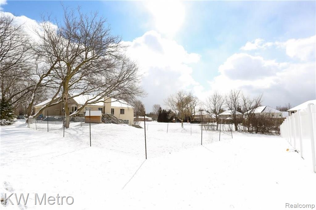 6811 Clintonville Road Clarkston, MI 48348 - Photo 32 of 32