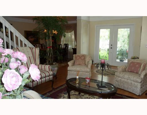 11265 Roundelay Road Cooper City, FL 33026 - Photo 11 of 16 Living Room