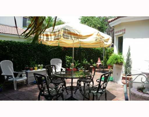 11265 Roundelay Road Cooper City, FL 33026 - Photo 12 of 16 Patio/Deck