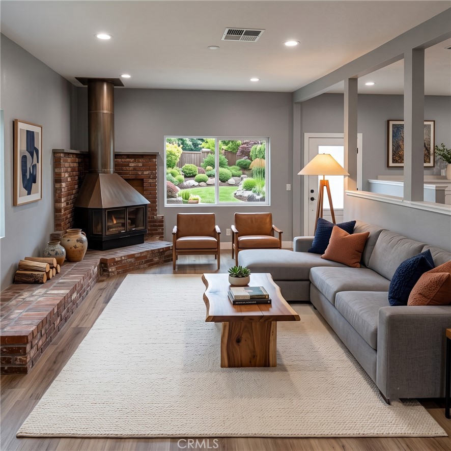 625 Tamarack Road Pinon Hills, CA 92372 - Photo 6 of 32 Virtual Staged and Exterior view