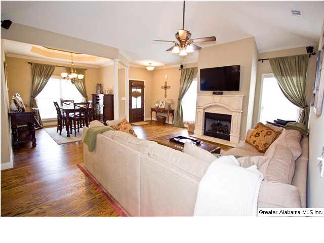 433 Ballantrae Road Pelham, AL 35124 - Photo 10 of 23