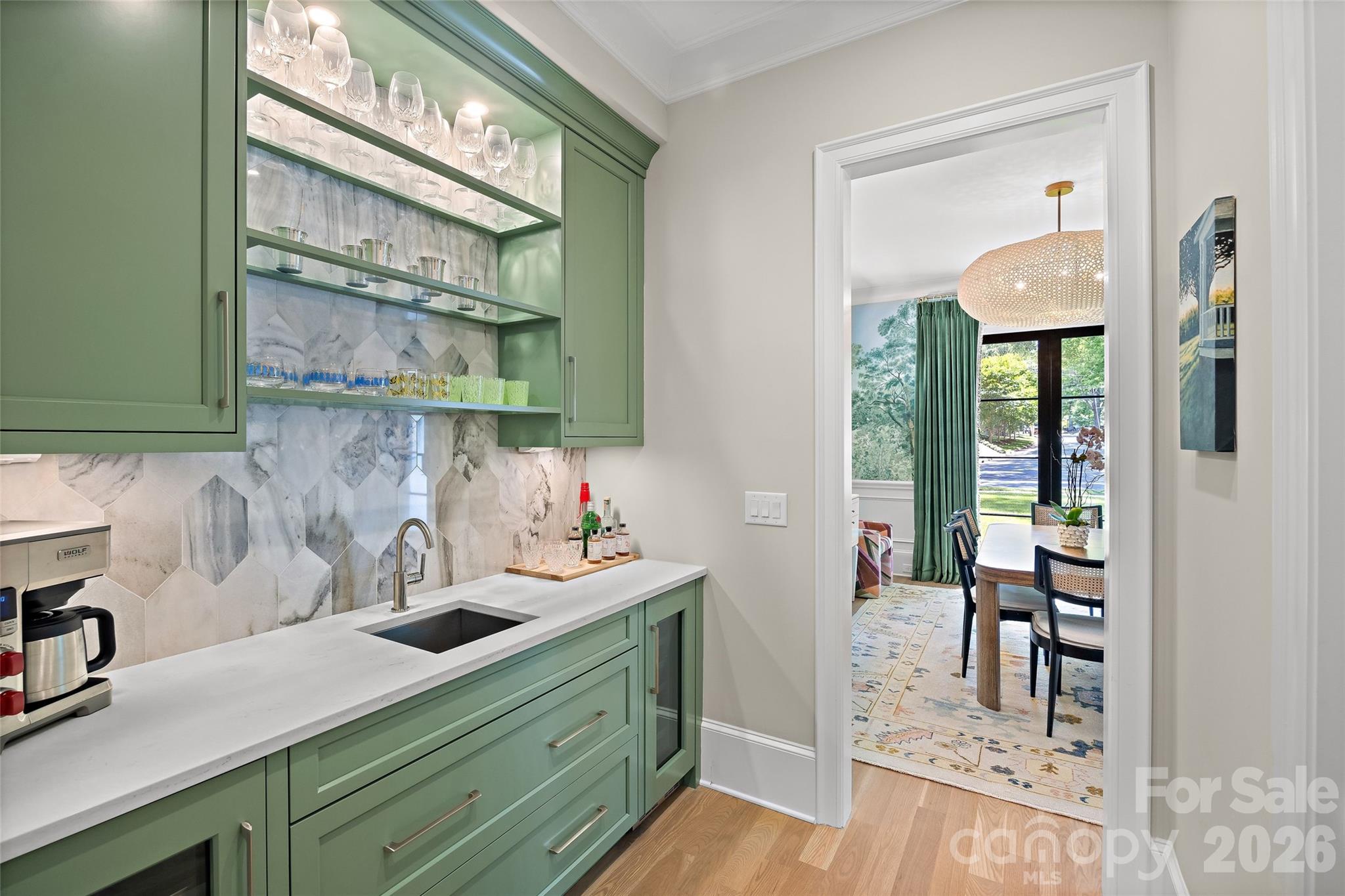700 Cherokee Road Charlotte, NC 28207 - Photo 12 of 48 Gallery Image 12