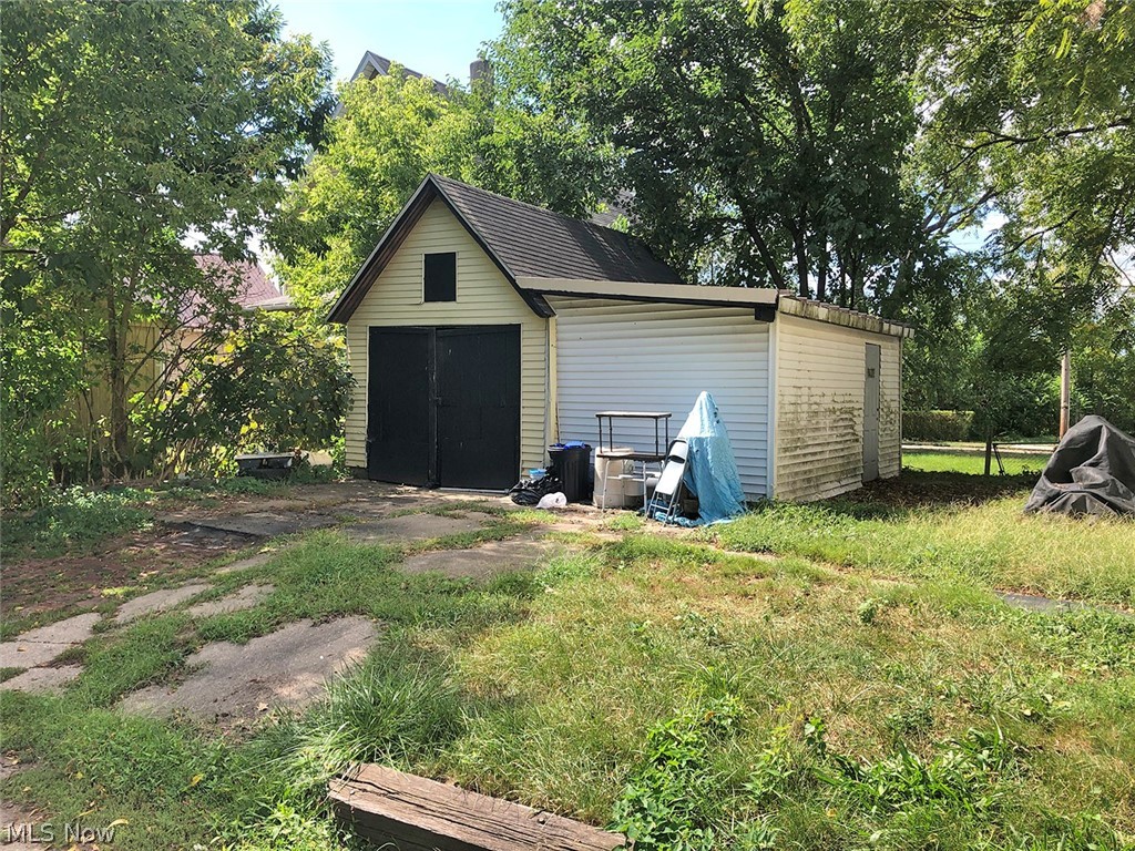 1708 3rd Street Southeast Canton, OH 44707 - Photo 2 of 4