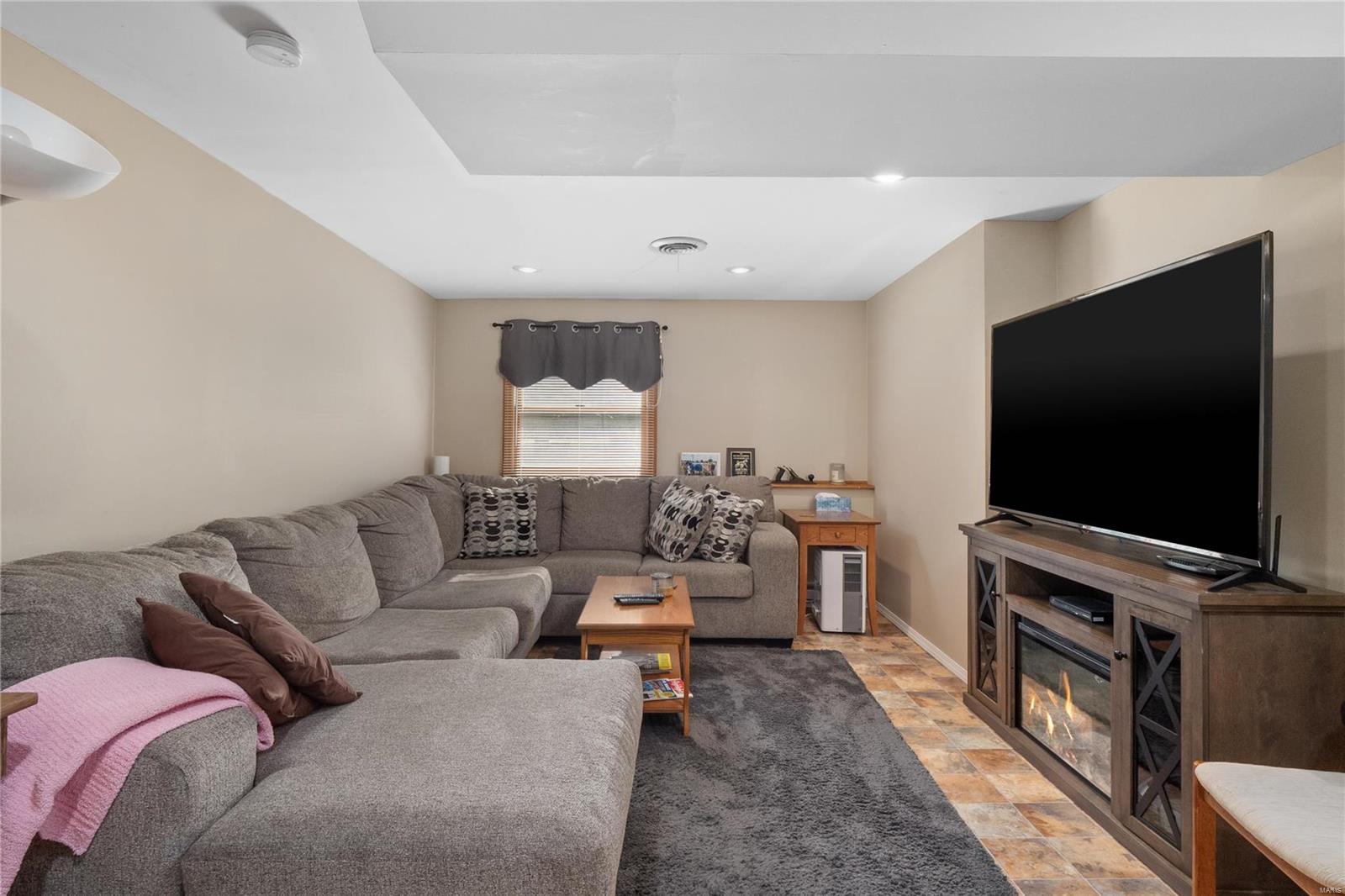 564 Walnut Road St. Jacob, IL 62281 - Photo 23 of 51