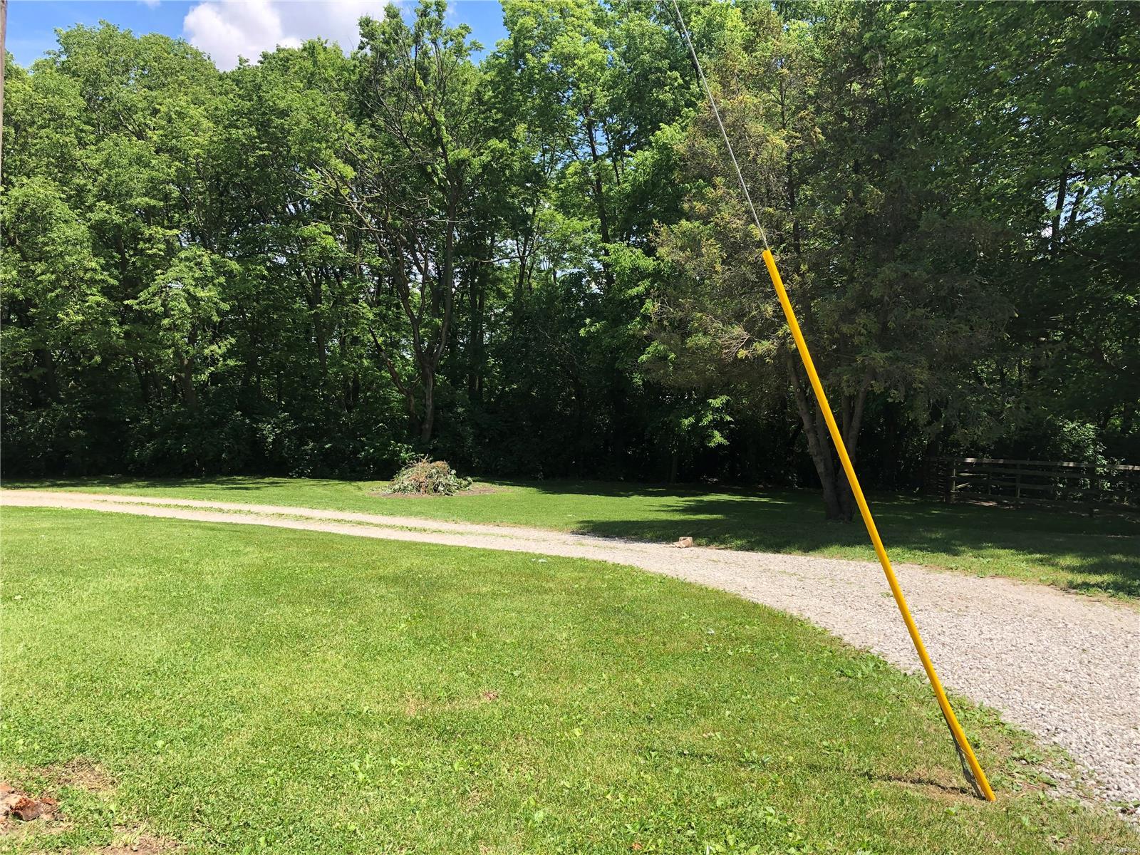 564 Walnut Road St. Jacob, IL 62281 - Photo 31 of 51