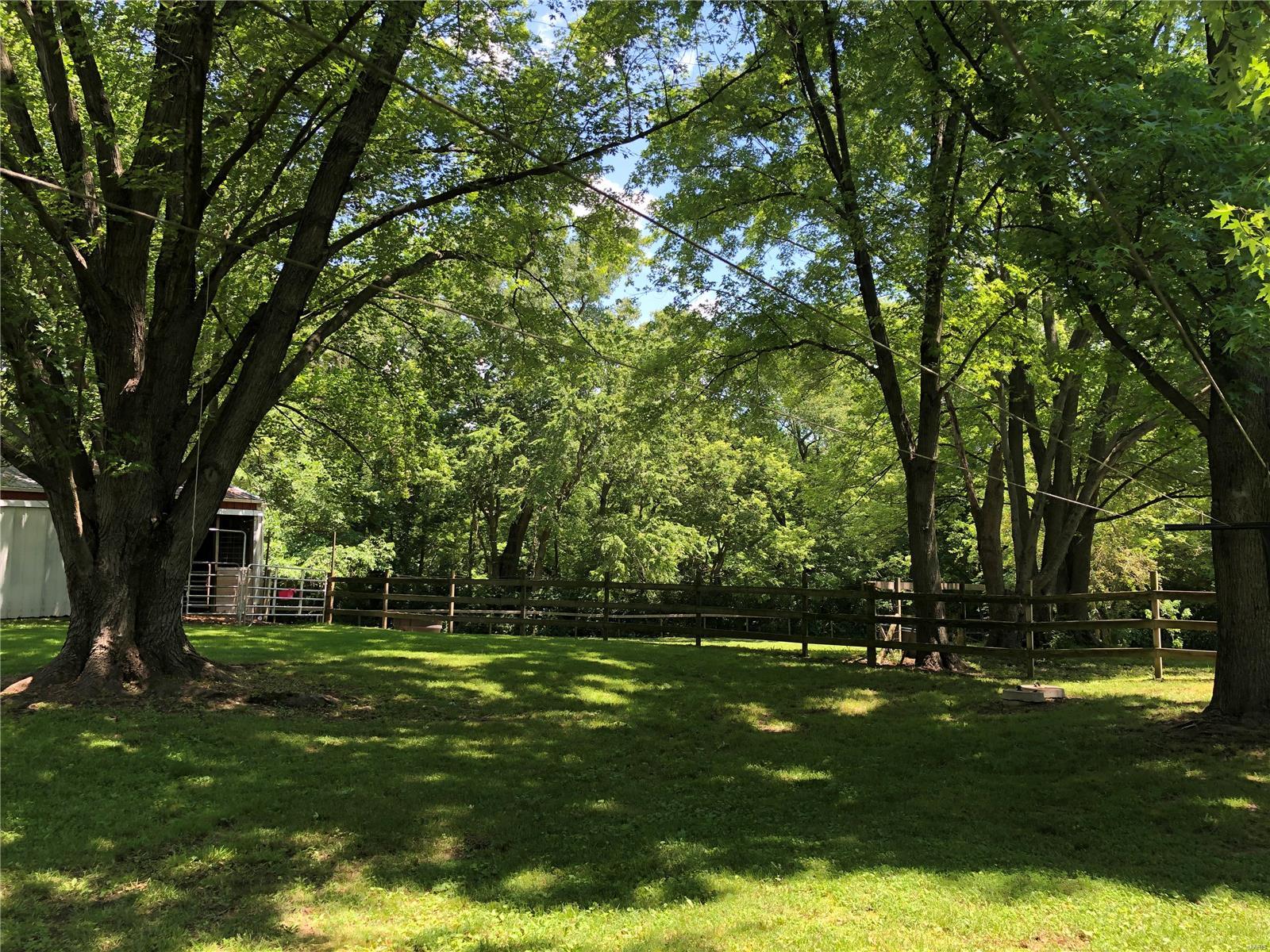 564 Walnut Road St. Jacob, IL 62281 - Photo 34 of 51