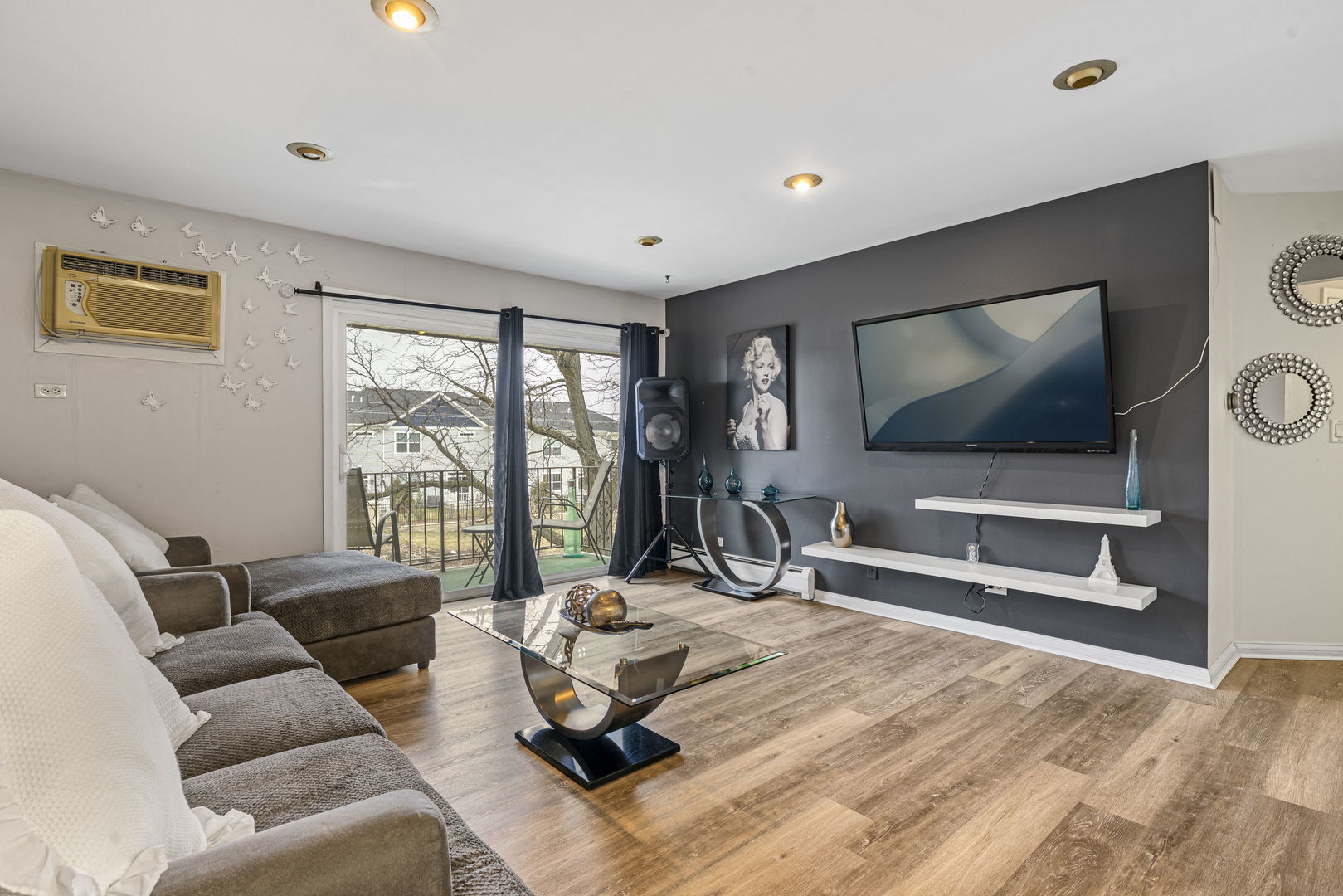 245 North Mill Road, Unit 9C Addison, IL 60101 - Photo 3 of 17