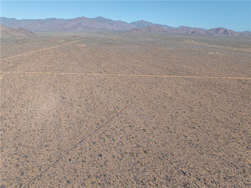242-12-013 South Sundance Kid Road Yucca, AZ 86438 - Photo 14 of 17
