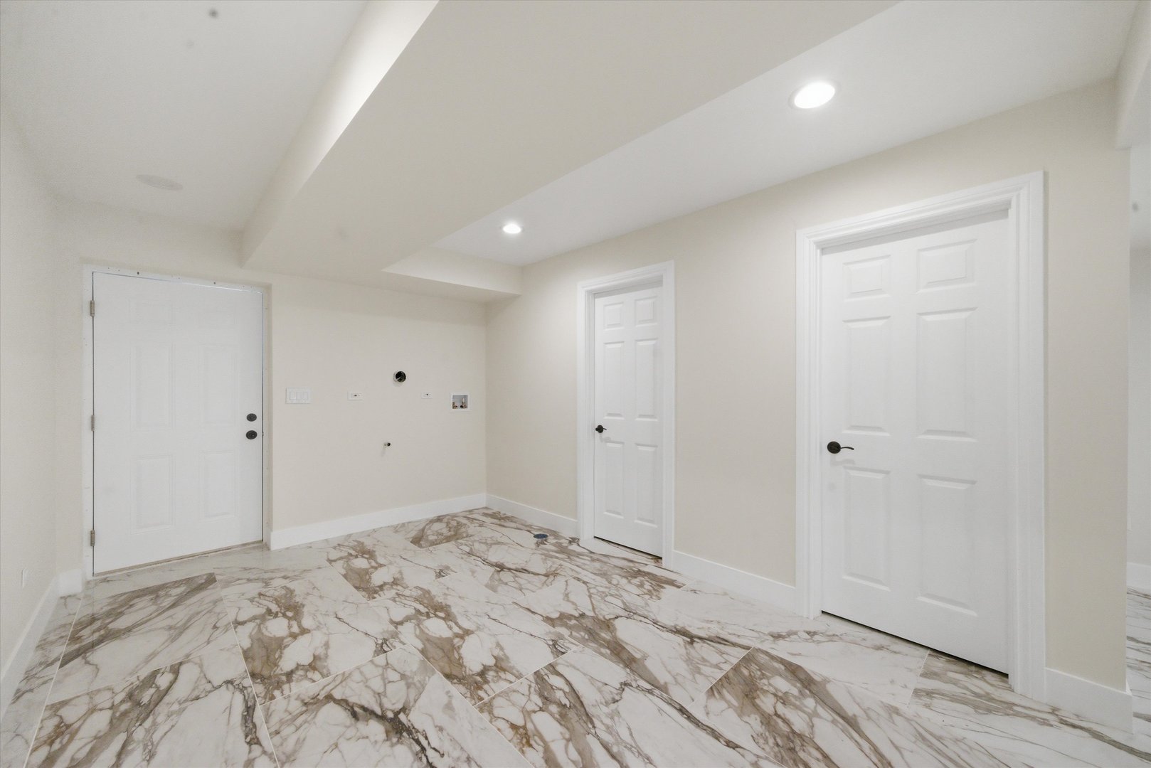 939 North Harding Avenue Chicago, IL 60651 - Photo 25 of 27