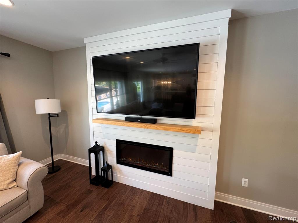 11029 Ridge View Trail Fenton, MI 48430 - Photo 13 of 46