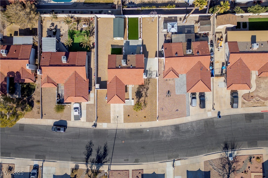 445 Concord Way Henderson, NV 89015 - Photo 5 of 34