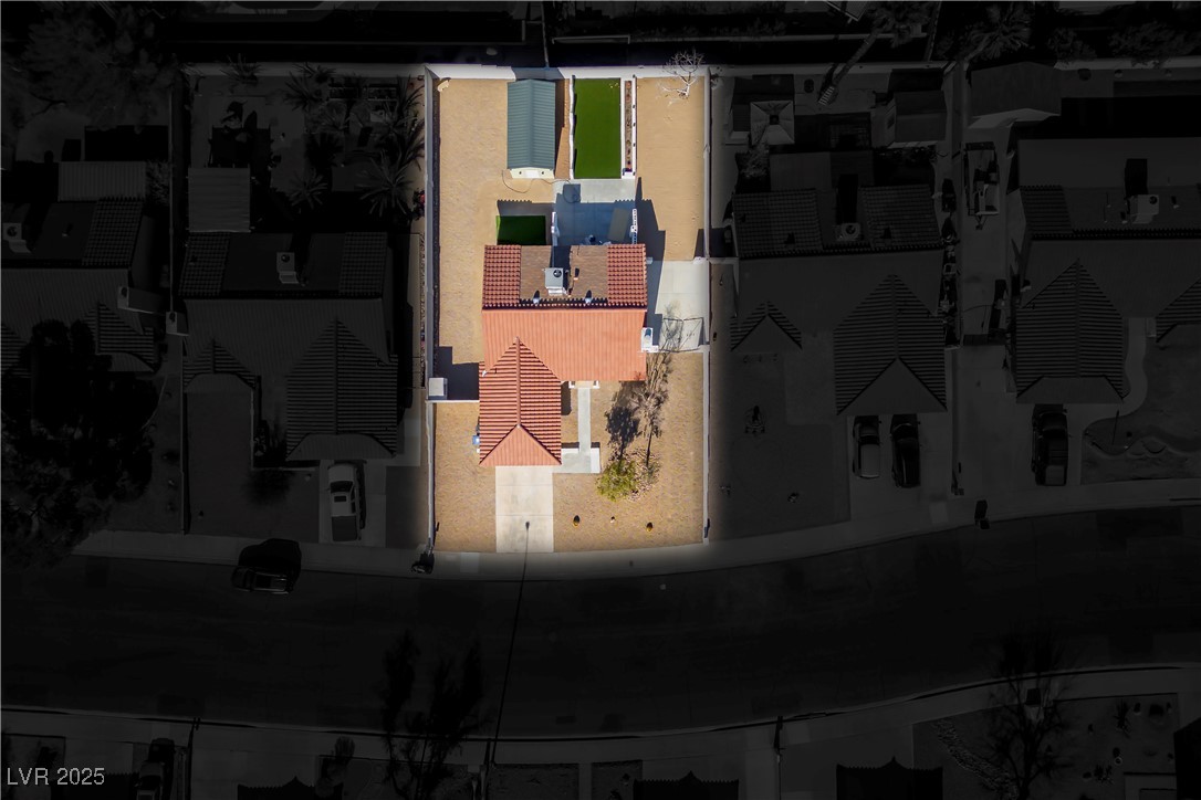 445 Concord Way Henderson, NV 89015 - Photo 6 of 34