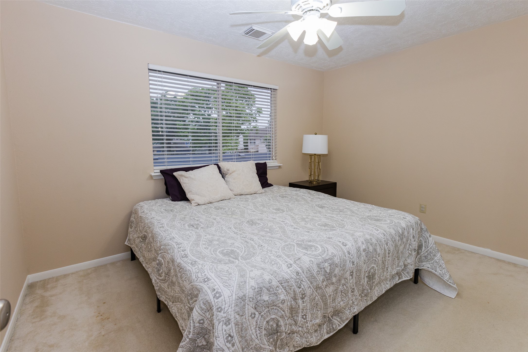 14602 Liscomb Drive Houston, TX 77084 - Photo 33 of 48 Secondary Bedroom