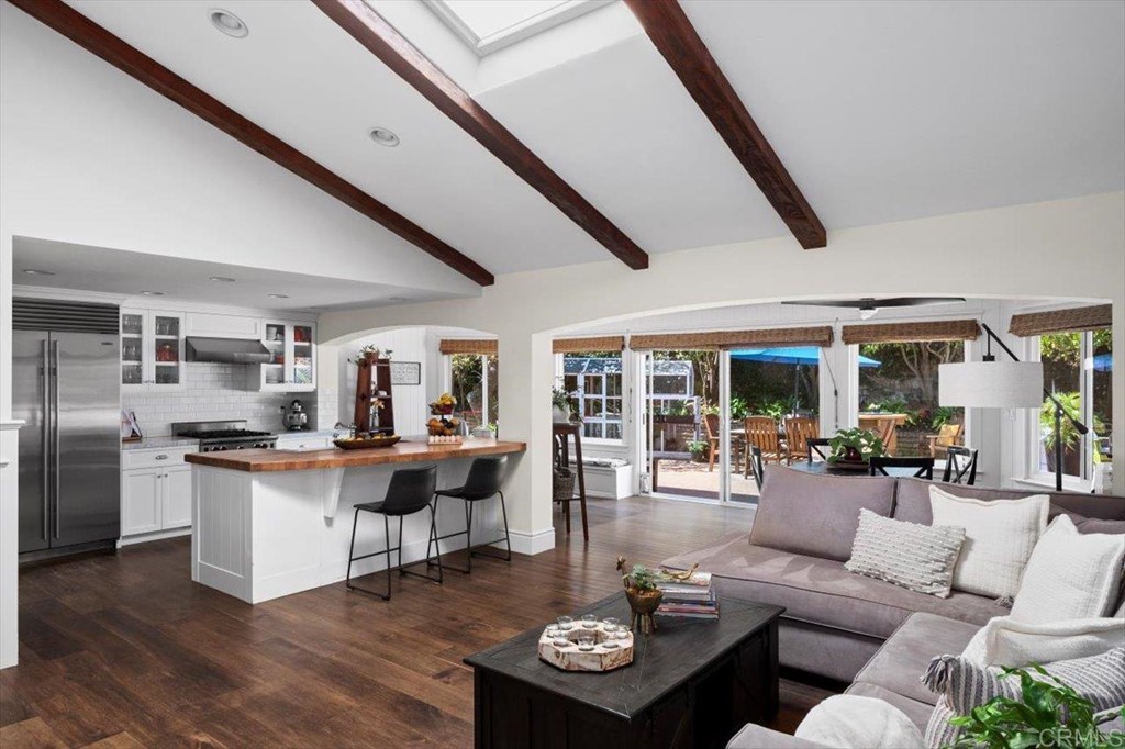 1490 Hymettus Avenue Encinitas, CA 92024 - Photo 11 of 31