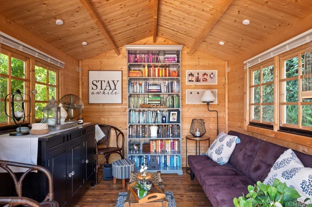 1490 Hymettus Avenue Encinitas, CA 92024 - Photo 16 of 31