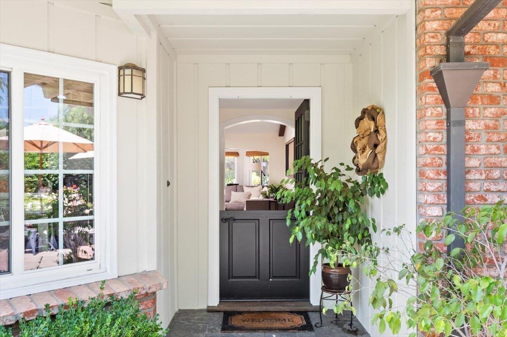 1490 Hymettus Avenue Encinitas, CA 92024 - Photo 3 of 31