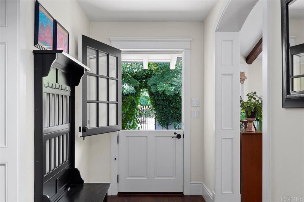 1490 Hymettus Avenue Encinitas, CA 92024 - Photo 4 of 31