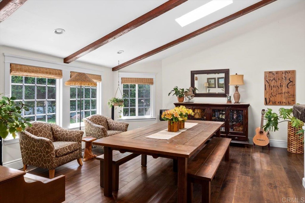 1490 Hymettus Avenue Encinitas, CA 92024 - Photo 5 of 31