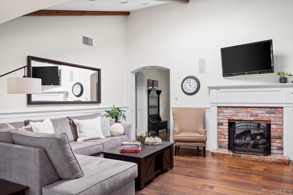 1490 Hymettus Avenue Encinitas, CA 92024 - Photo 10 of 31