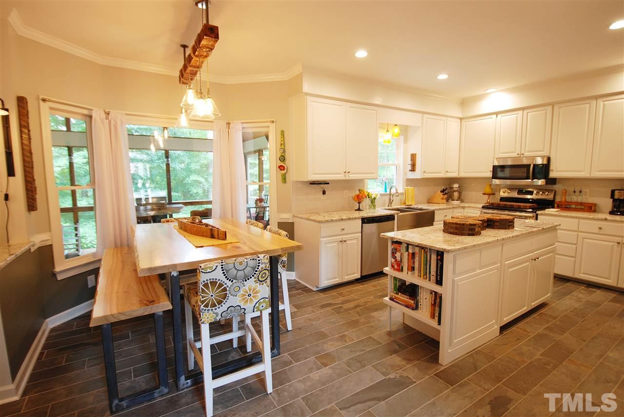 10009 Quillstone Court Raleigh, NC 27613 - Photo 3 of 25