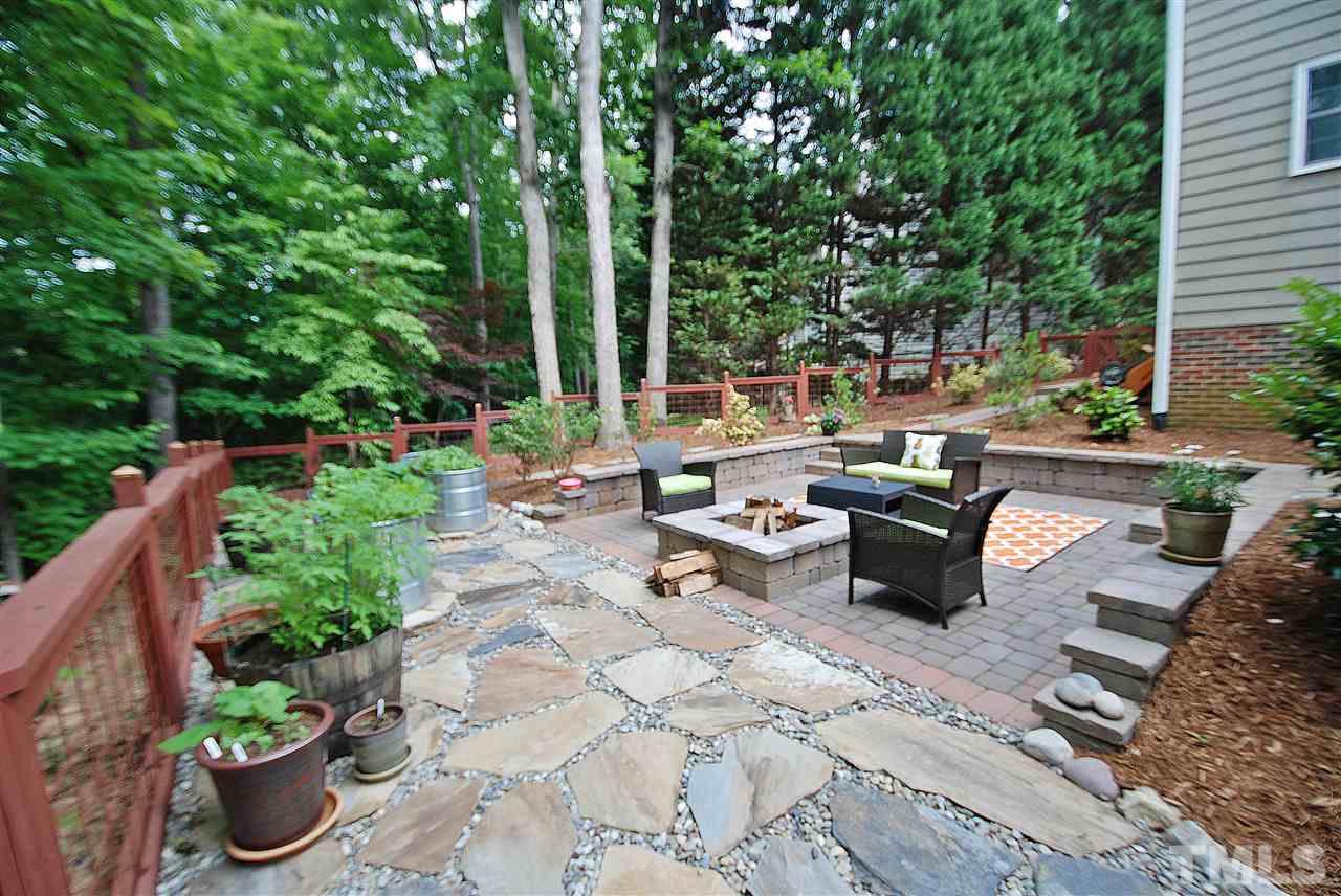 10009 Quillstone Court Raleigh, NC 27613 - Photo 22 of 25
