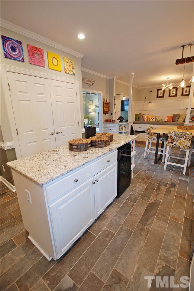 10009 Quillstone Court Raleigh, NC 27613 - Photo 5 of 25