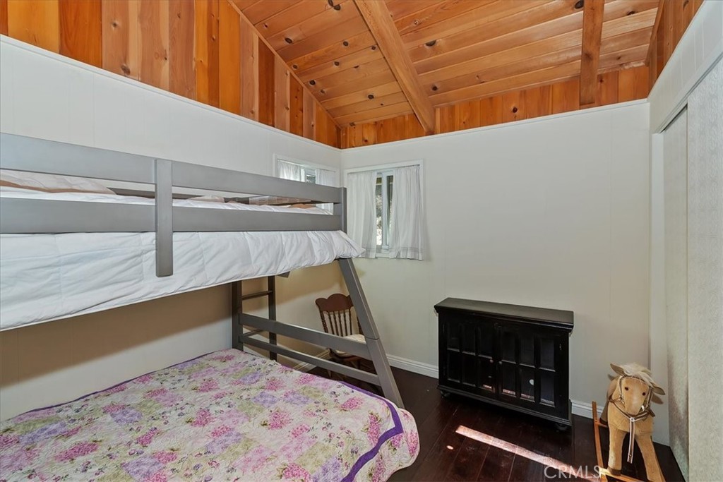 2452 Spring Drive Running Springs, CA 92382 - Photo 21 of 33 Bedroom 2