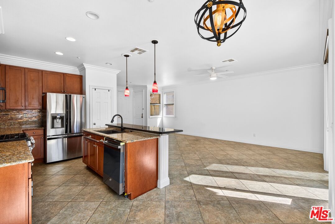 7161 East Avenue, Unit 59 Rancho Cucamonga, CA 91739 - Photo 8 of 34