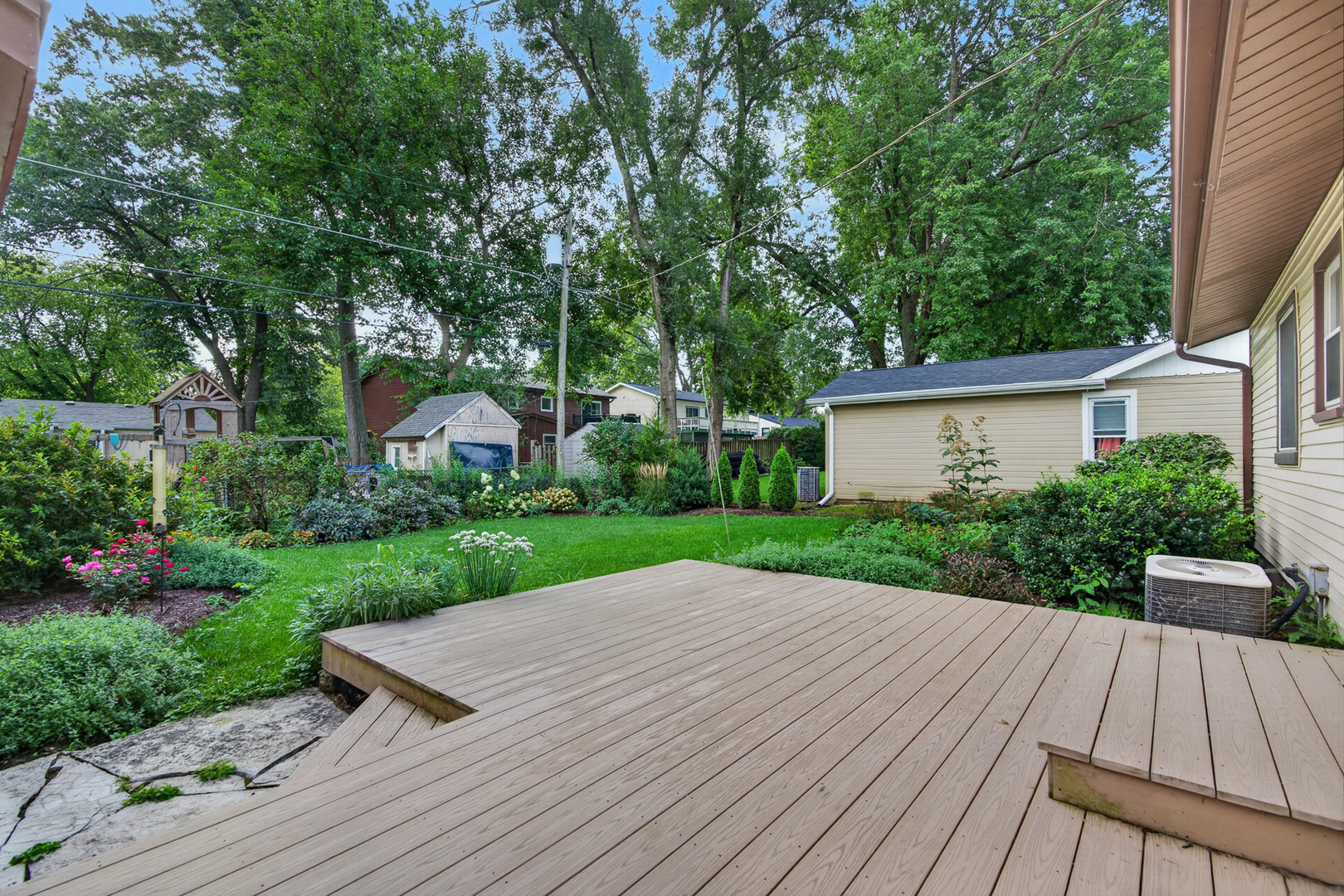 6712 Silver Lake Road Cary, IL 60013 - Photo 17 of 22 Gallery Image 17