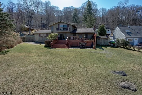 $918,000 | 5 Marine Terrace, Sparta, NJ 07871