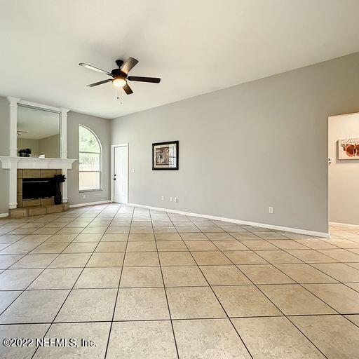 2950 Lakeside Villa Road Orange Park, FL 32073 - Photo 29 of 44 a view of an empty room and window