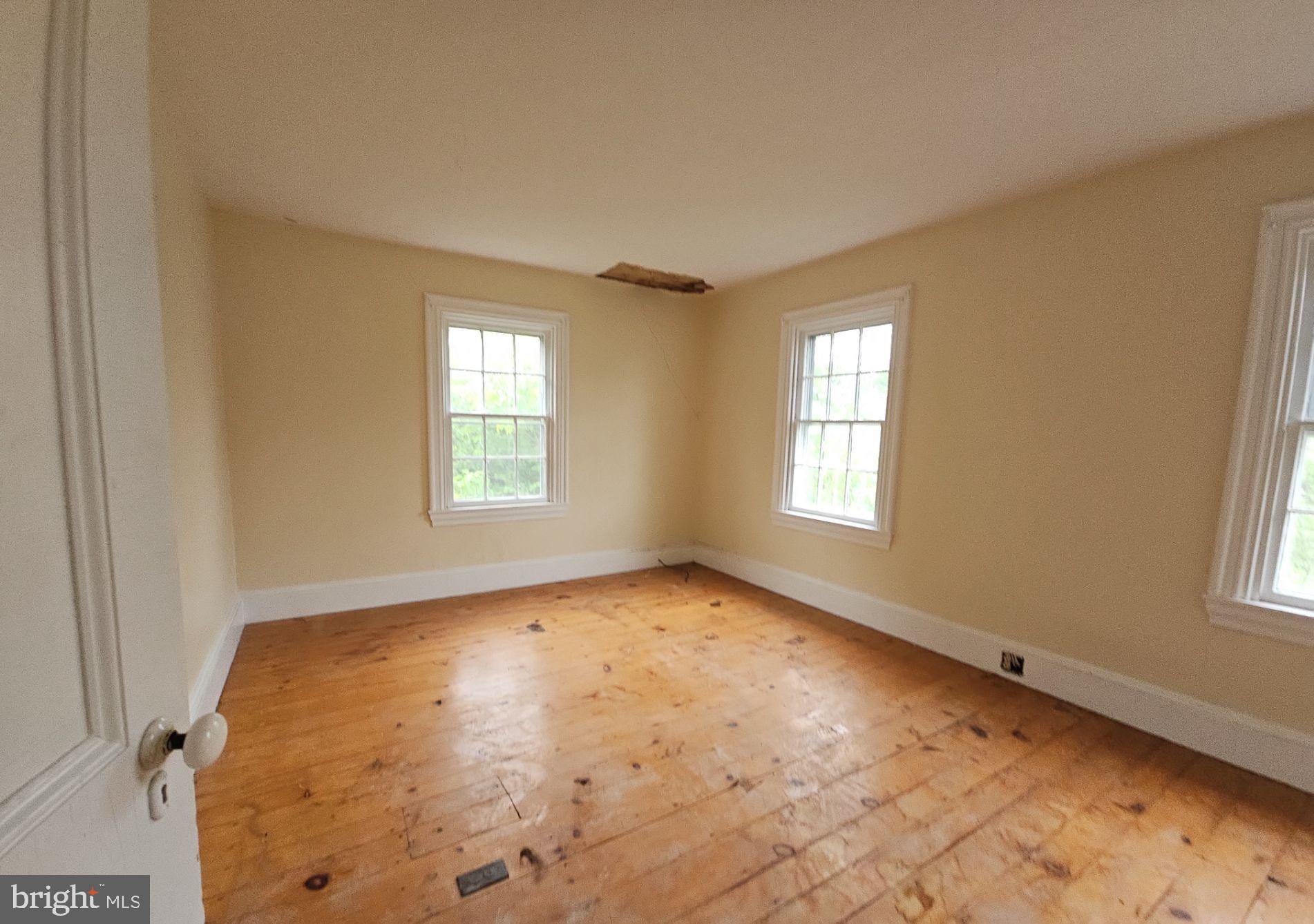 1223 Front Street Mauricetown, NJ 08329 - Photo 13 of 17 a view of a room with window