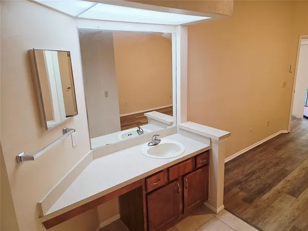 $2,000 | 7543 Sugar Bend Drive, Unit 7543, Orlando, FL 32819