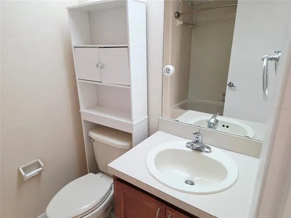 $2,000 | 7543 Sugar Bend Drive, Unit 7543, Orlando, FL 32819