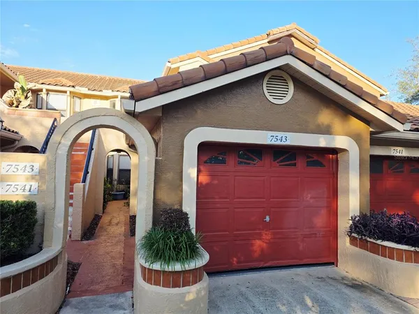 $2,000 | 7543 Sugar Bend Drive, Unit 7543, Orlando, FL 32819