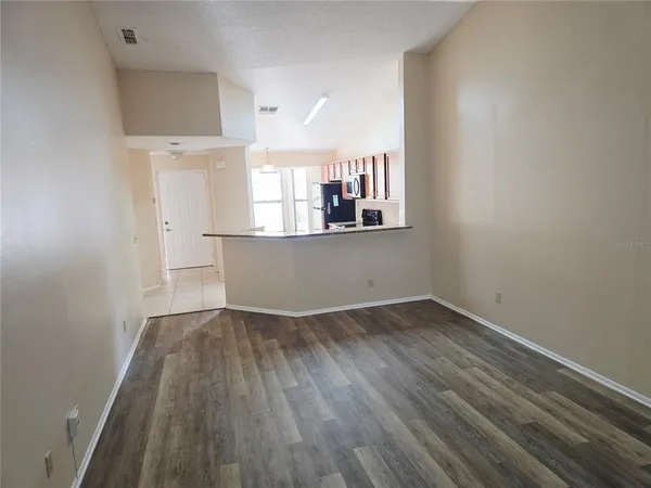 $2,000 | 7543 Sugar Bend Drive, Unit 7543, Orlando, FL 32819