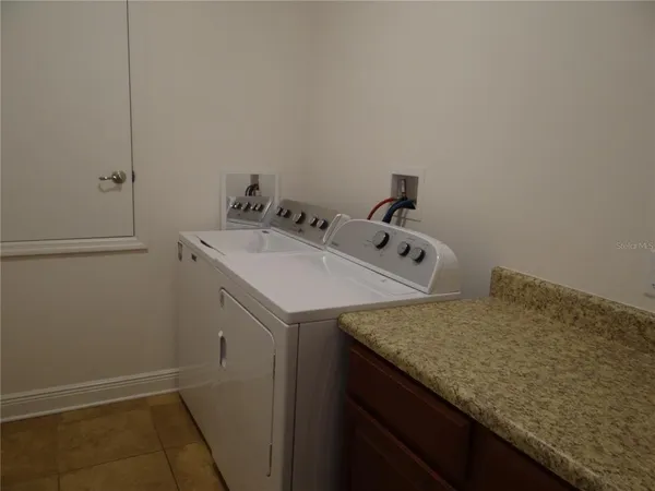 $1,800 | 4052 River Bank Way, Punta Gorda, FL 33980