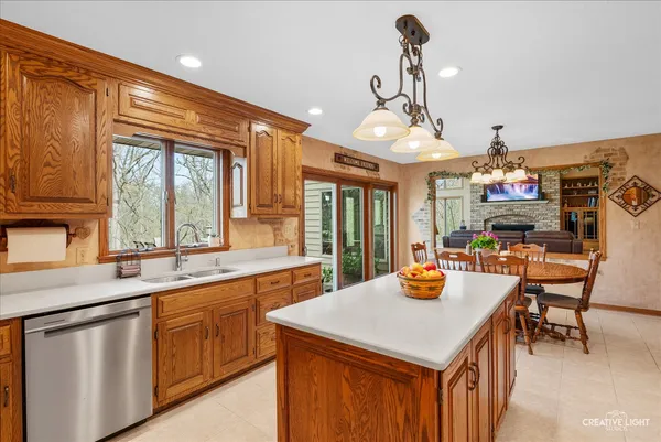 $995,000 | 10045 Bell Road, Minooka, IL 60447