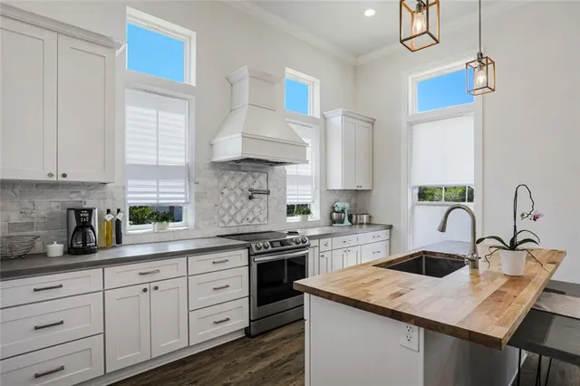 $405,000 | 1122 Maine Avenue, Slidell, LA 70458