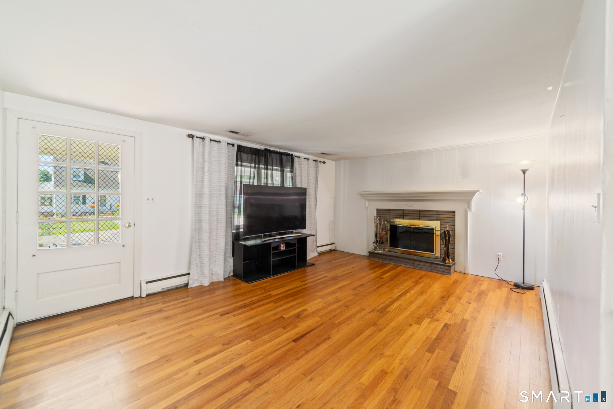 75 Pierce Street Torrington, CT 06790 - Photo 3 of 35