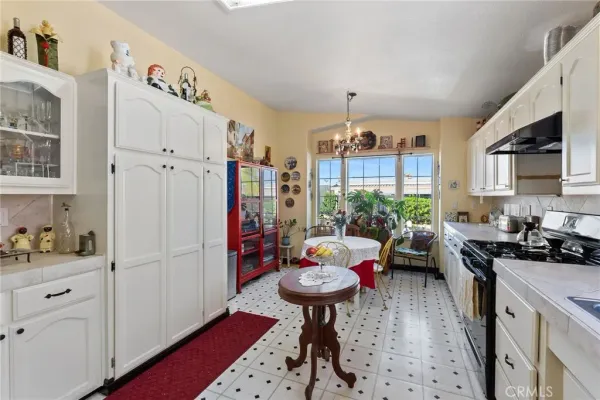 $335,000 | 7271 Katella, Unit 101, Stanton, CA 90680