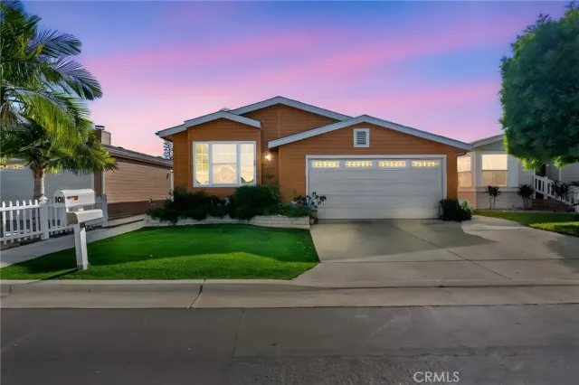 $355,000 | 7271 Katella, Unit 101, Stanton, CA 90680