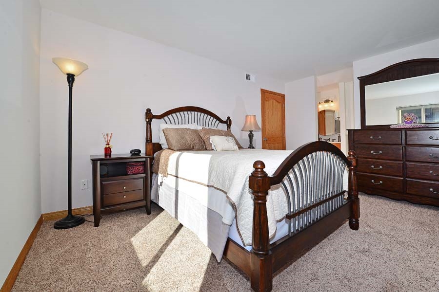 6036 Rancho Mission Road, Unit 341 San Diego, CA 92108 - Photo 12 of 25 Gallery Image 12