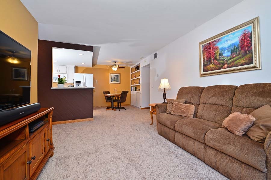 6036 Rancho Mission Road, Unit 341 San Diego, CA 92108 - Photo 4 of 25 Gallery Image 4