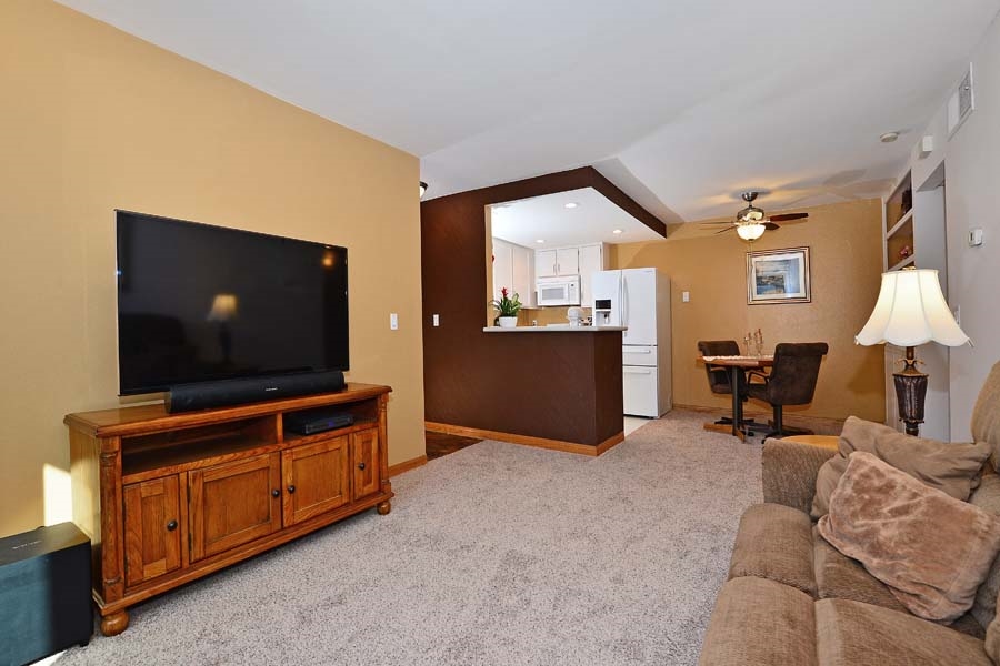 6036 Rancho Mission Road, Unit 341 San Diego, CA 92108 - Photo 5 of 25 Gallery Image 5