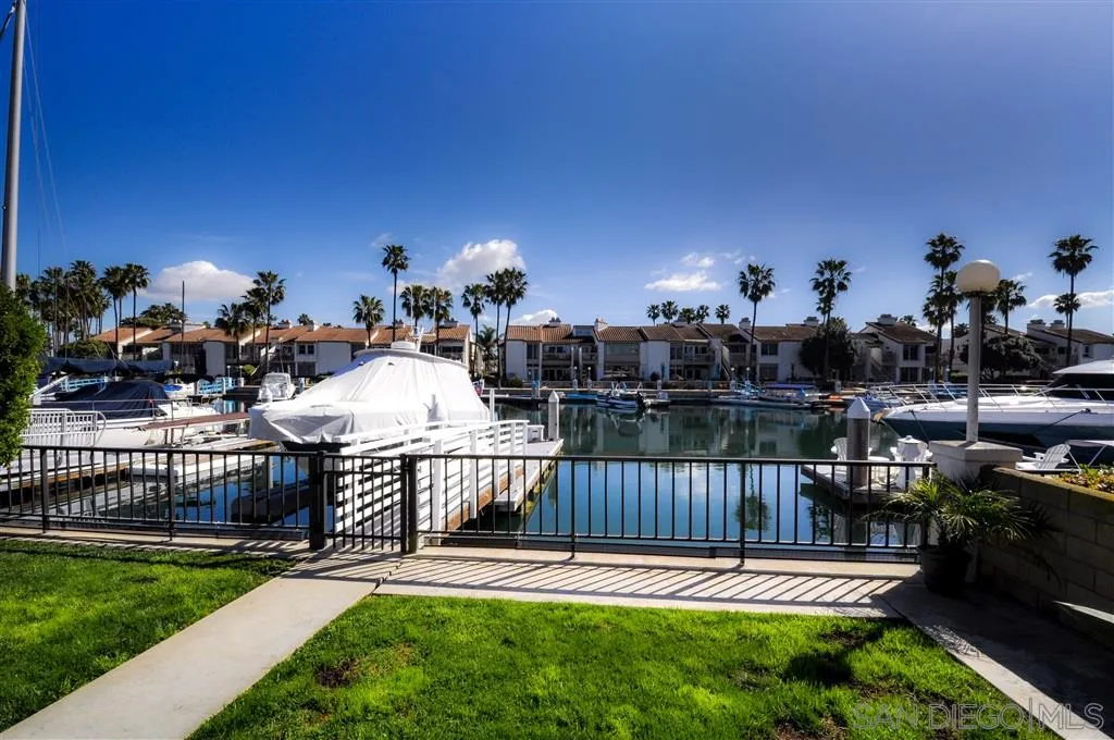 13 Port Of Spain Road Coronado, CA 92118 - Photo 12 of 19 Gallery Image 12