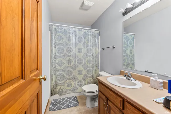 $394,900 | 8213 Gatewood Court, Fort Wayne, IN 46815