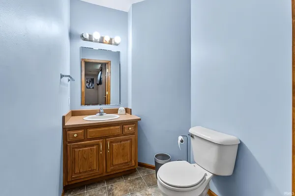 $394,900 | 8213 Gatewood Court, Fort Wayne, IN 46815