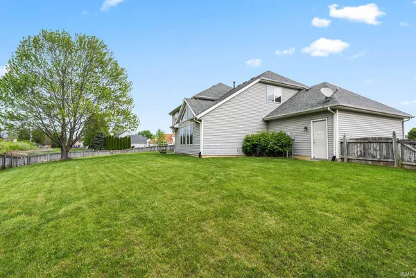 $394,900 | 8213 Gatewood Court, Fort Wayne, IN 46815