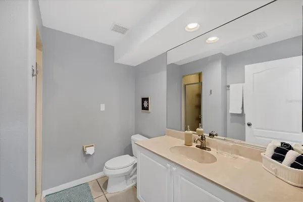 $3,600 | 3803 54th Drive West, Unit 203, Bradenton, FL 34210